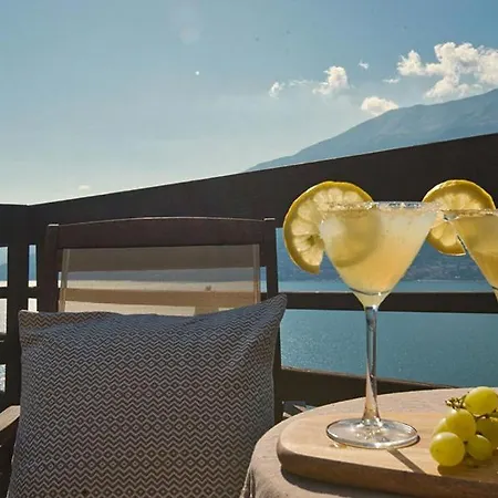 Sleeps 12 With Pool * Olgiasca