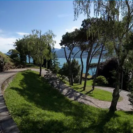 Sleeps 12 With Pool Villa