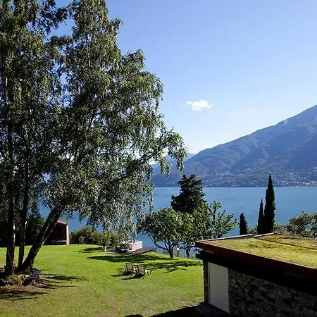 Villa Sleeps 12 With Pool *