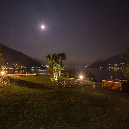 Villa Sleeps 12 With Pool Olgiasca